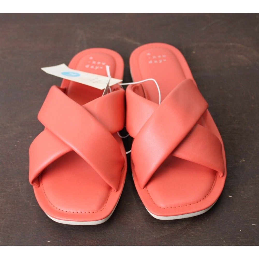 A New Day Coral Daisy Crisscross Strap Flat Slides Sandals Women's‎ Size 7.5